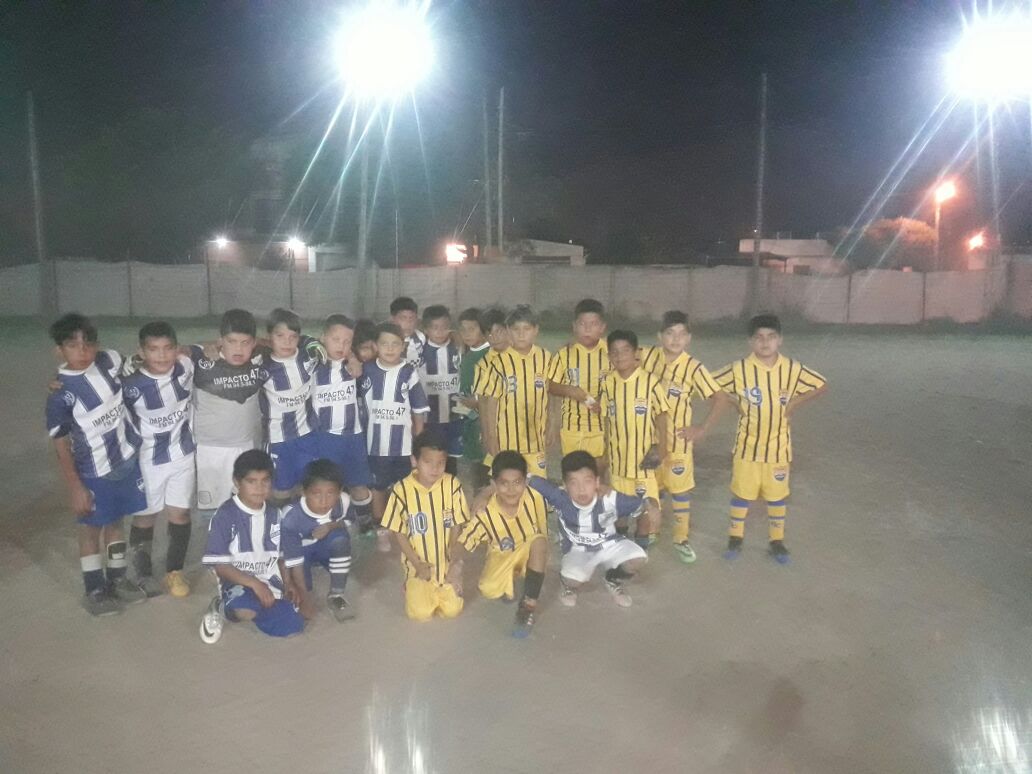 crisqui80's tweet photo. #ahora Jornada pendiente jugada miercoles y jueves U. Vecinal vs.Belgrano con el arbitraje de Bravo_ Martinez. 
#Noches de Liga @QuilmesDeportes seguimos... https://t.co/kxn2vBxboV