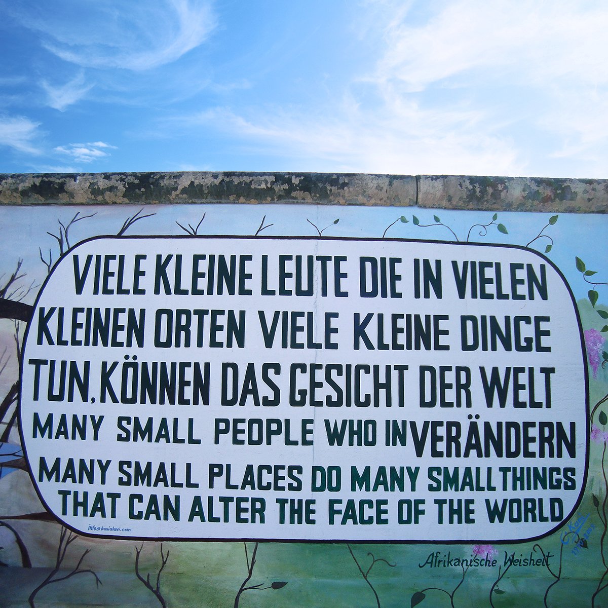 innatelygypsea's tweet photo. #Throwback to #Berlin, to commemorate the day this amazing city was reborn. 🇩🇪
⇟
#BerlinWall #9November1989 #onthisday https://t.co/yNxkMm1egl