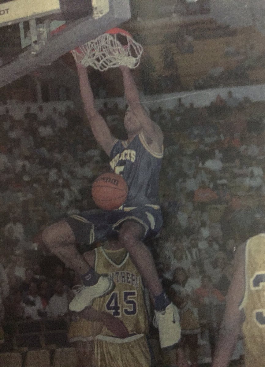 CoachDLip's tweet photo. #tbt Antwuan Dixon class 98 Signed with FSU! 🏀 #4yrstarter #proudcoach #floridastate https://t.co/NdYKHybm7q