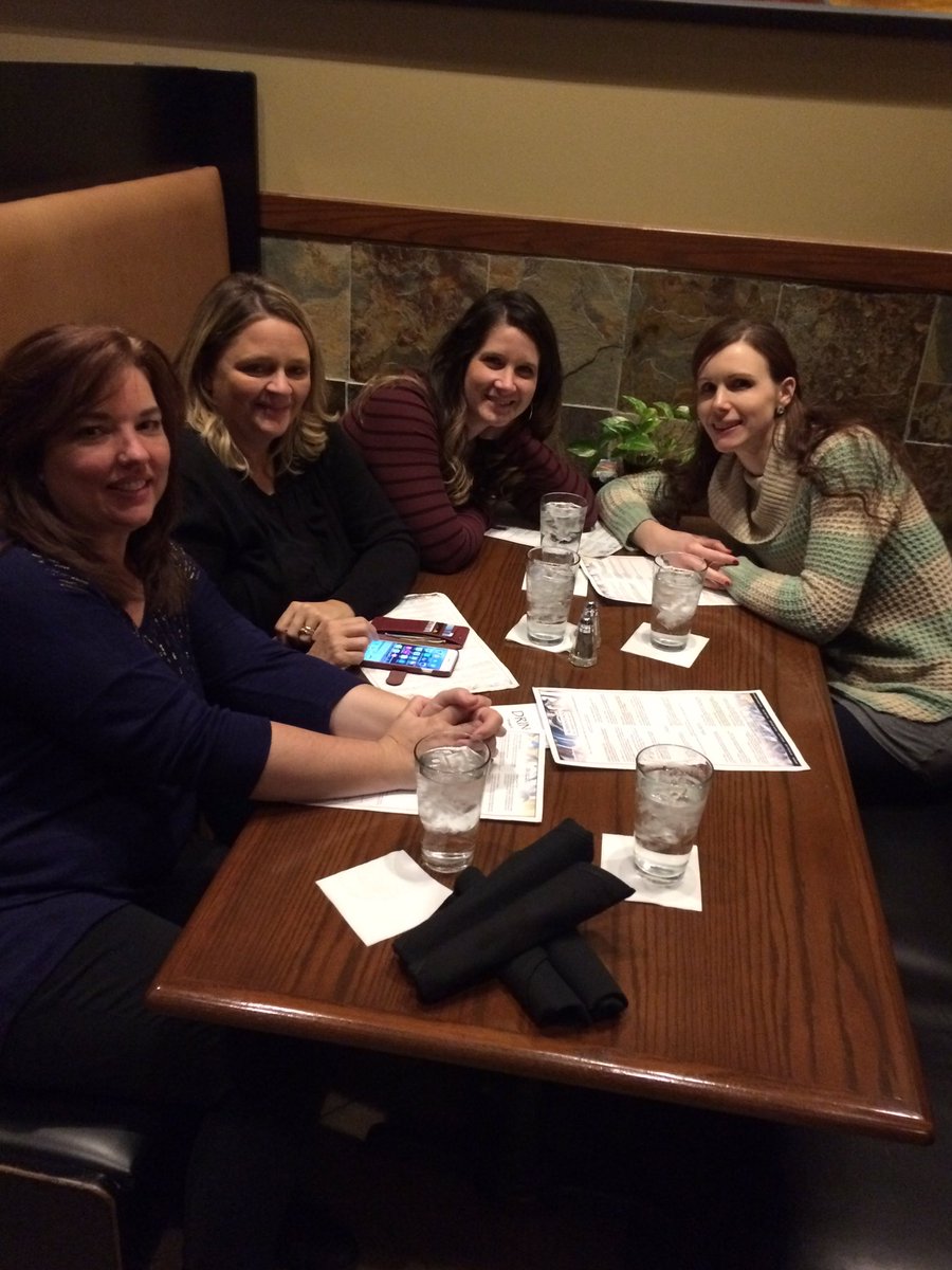 MrBdawg1990's tweet photo. Having a blast with these ladies! It's been a day full of learning. https://t.co/5CgSb2c4Nf