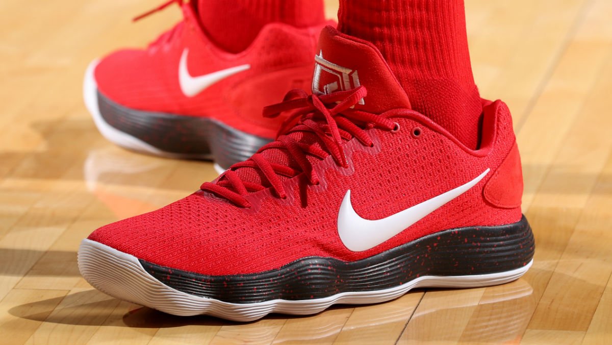 nike react hyperdunk low