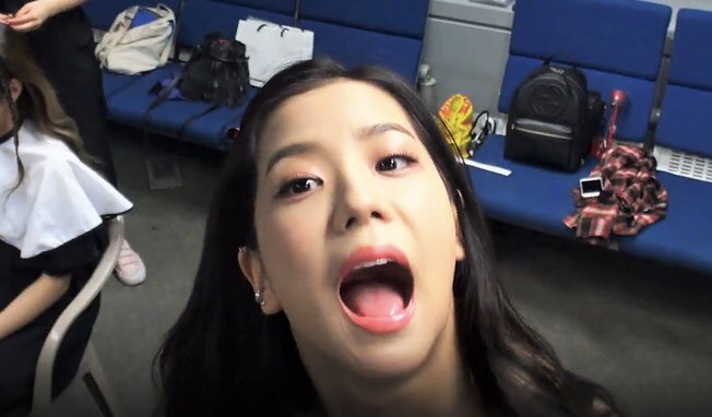 blackpinkwbb's tweet photo. https://t.co/rFlWvYxRjg