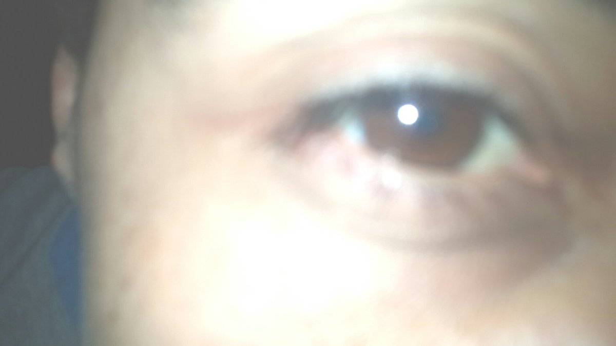 Kahverenkli  gözlerim