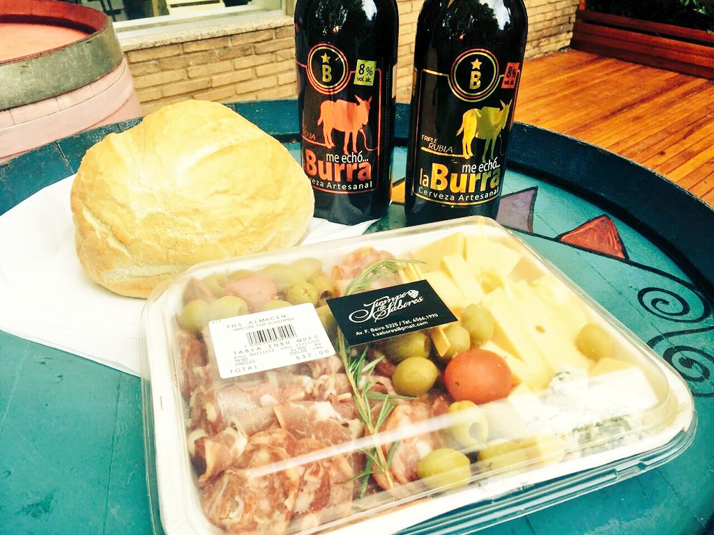 TiempoDSabores's tweet photo. #PromoDeJueves en la nueva tienda de @TiempoDSabores Picadita para 4 + 🍞 de Campo + 2 Burritas de 660cc a $690
💣 💣 💣 💣 💣💣💣💣💣💣💣 https://t.co/F0EfCbrs10