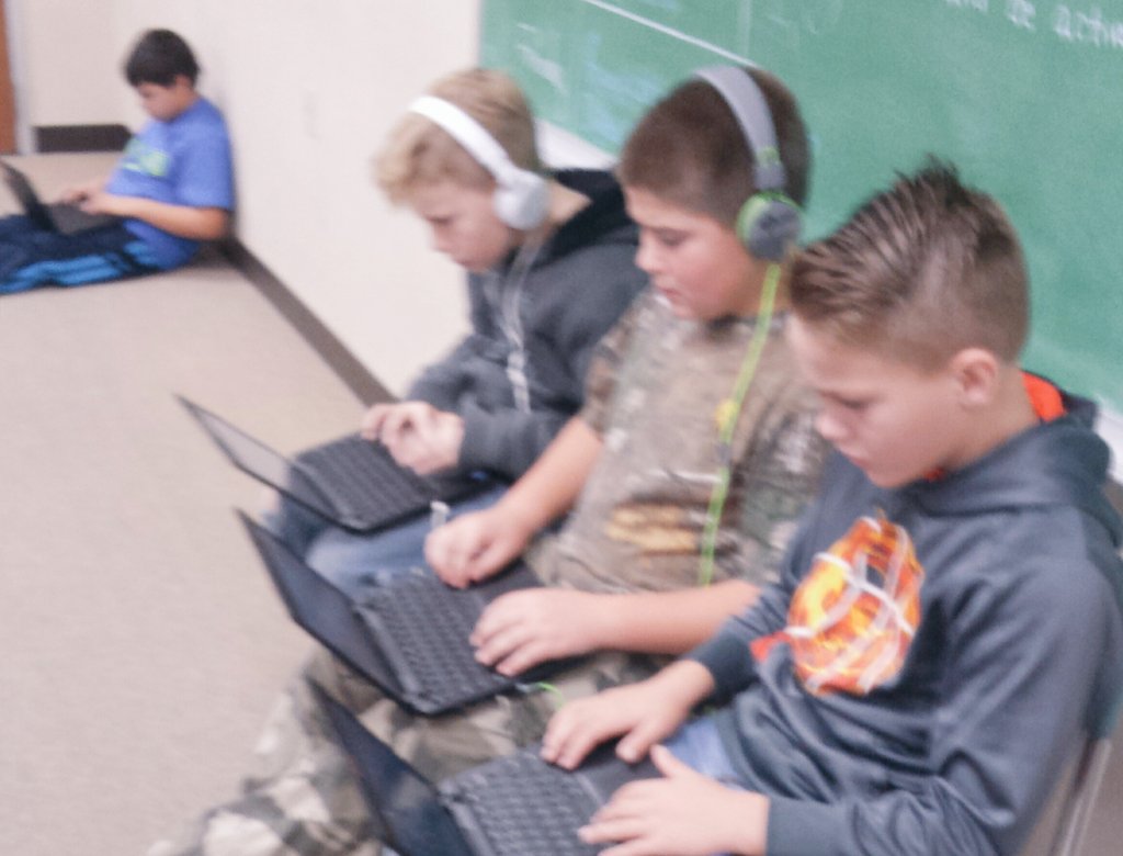 mrsfoght's tweet image. Have you tried #interland? My students are hooked on Googles digital citizenship game challenging students to be internet awesome. @MontelloSD247 #flcsengage #msdcs