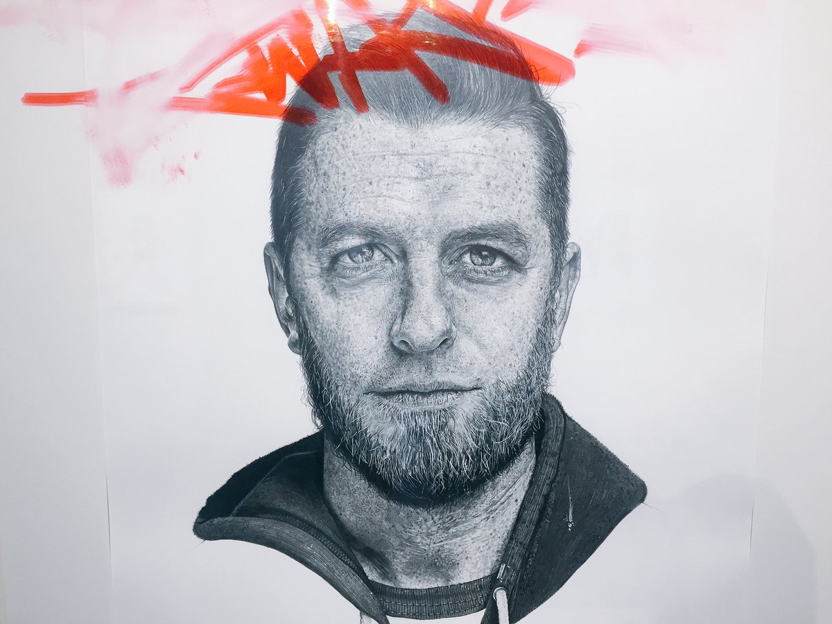 hookedblog's tweet photo. Be sure to visit ‘NOBODY’ over the weekend, the inaugural solo show by #AlexChappell @StolenSpaceLDN Gallery. Featuring the faces of #Eine #Dface #Tizer #ConorHarrington &amp; more. #Graffiti #Streetart #Exhibition in #London https://t.co/FcgqmquqXP