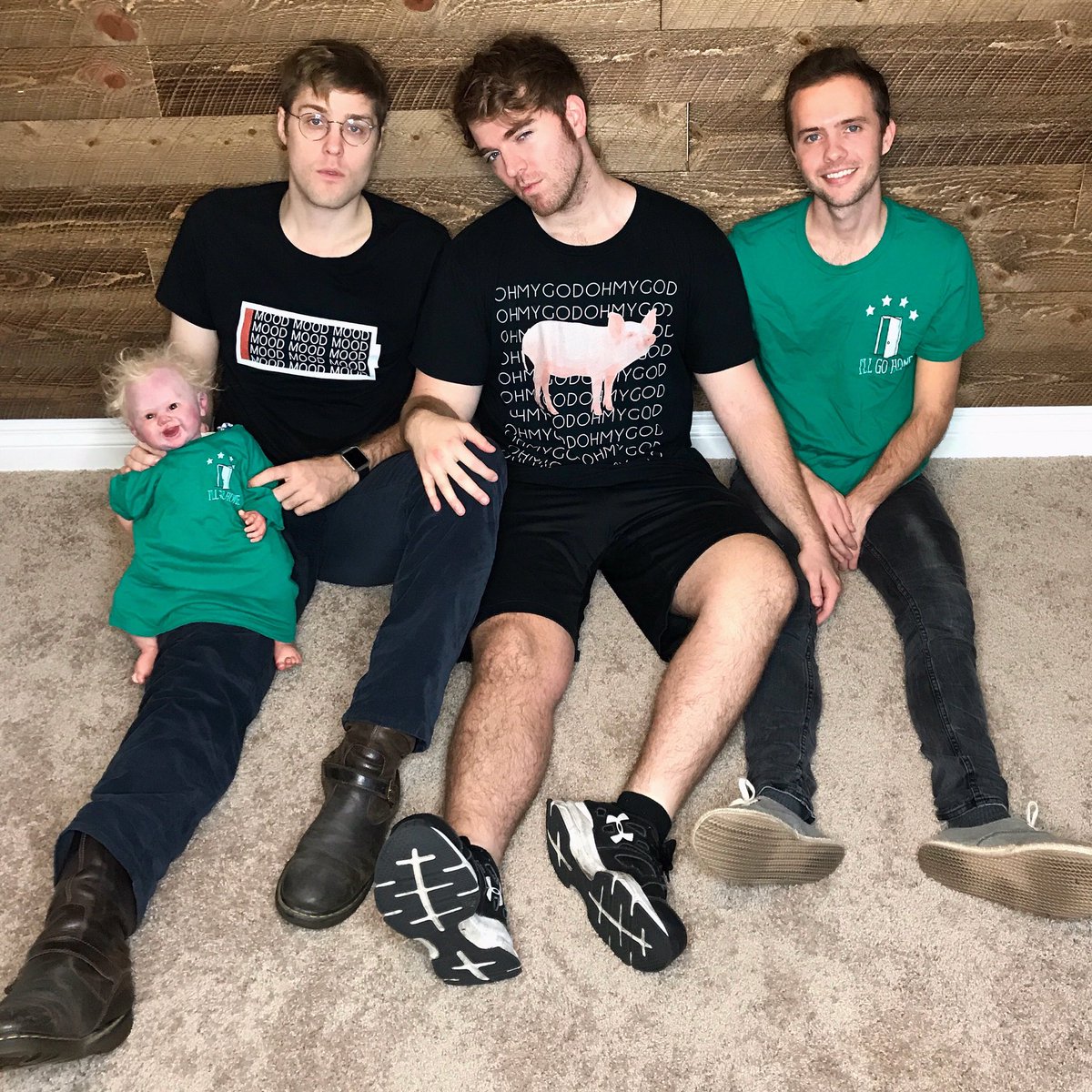 shanedawson's tweet photo. 💀💀💀
https://t.co/lEfhyDYl6K https://t.co/8fQGIZ9HRP