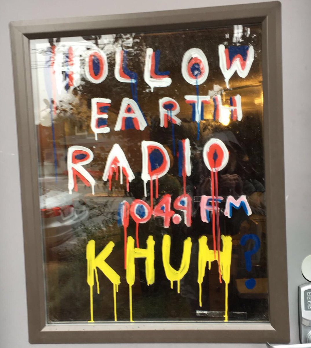 LouiseBendall's tweet photo. Escucha La Música en #KHUH #hollowearthradio cada jueves 2-3pm (PST) #musicahispana #musicalatina #radio #lpfm https://t.co/4PIhnEkms6
