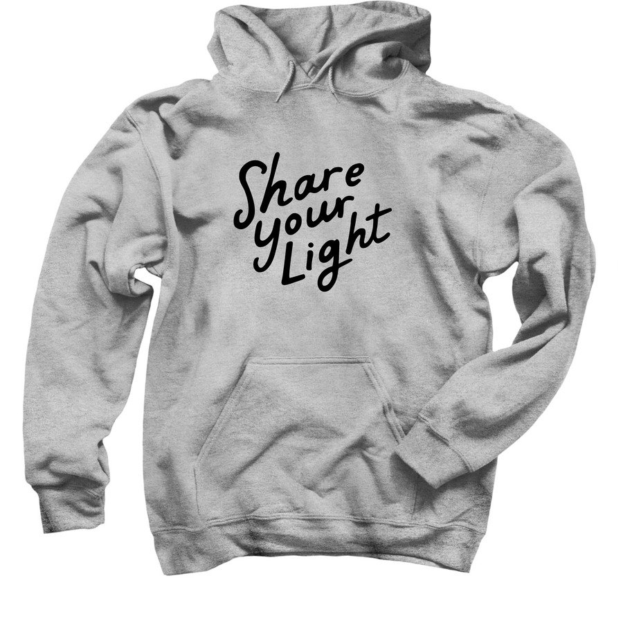 rathmaster's tweet photo. @Bethenny, please #ShareYourLight &amp; support this #PuertoRicoRelief campaign by buying a tee or hoodie! 100% of proceeds will be donated to provide drinking water &amp; electricity in PR! You'd would look great in it! Please RT &amp; thanks for everything!  https://t.co/sWVy0EBVZn https://t.co/JSlVYlfWAO