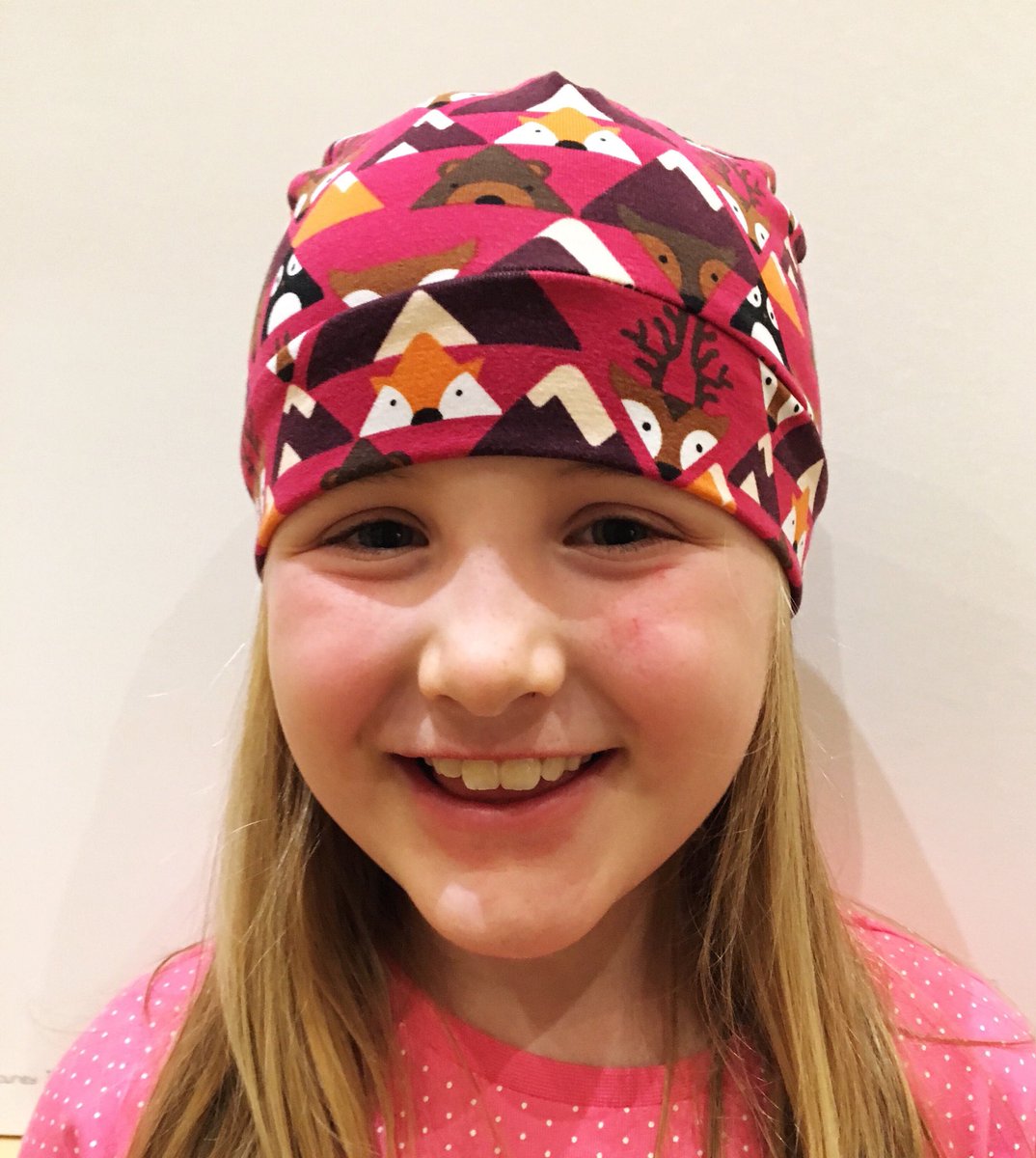 tubstogs's tweet photo. Fiver Friday deal early bird! #kidsbeanies #etsy  # babyhat #christmasgift #babyshower https://t.co/ZVpcsF7zrc https://t.co/Kk7LEYsIly