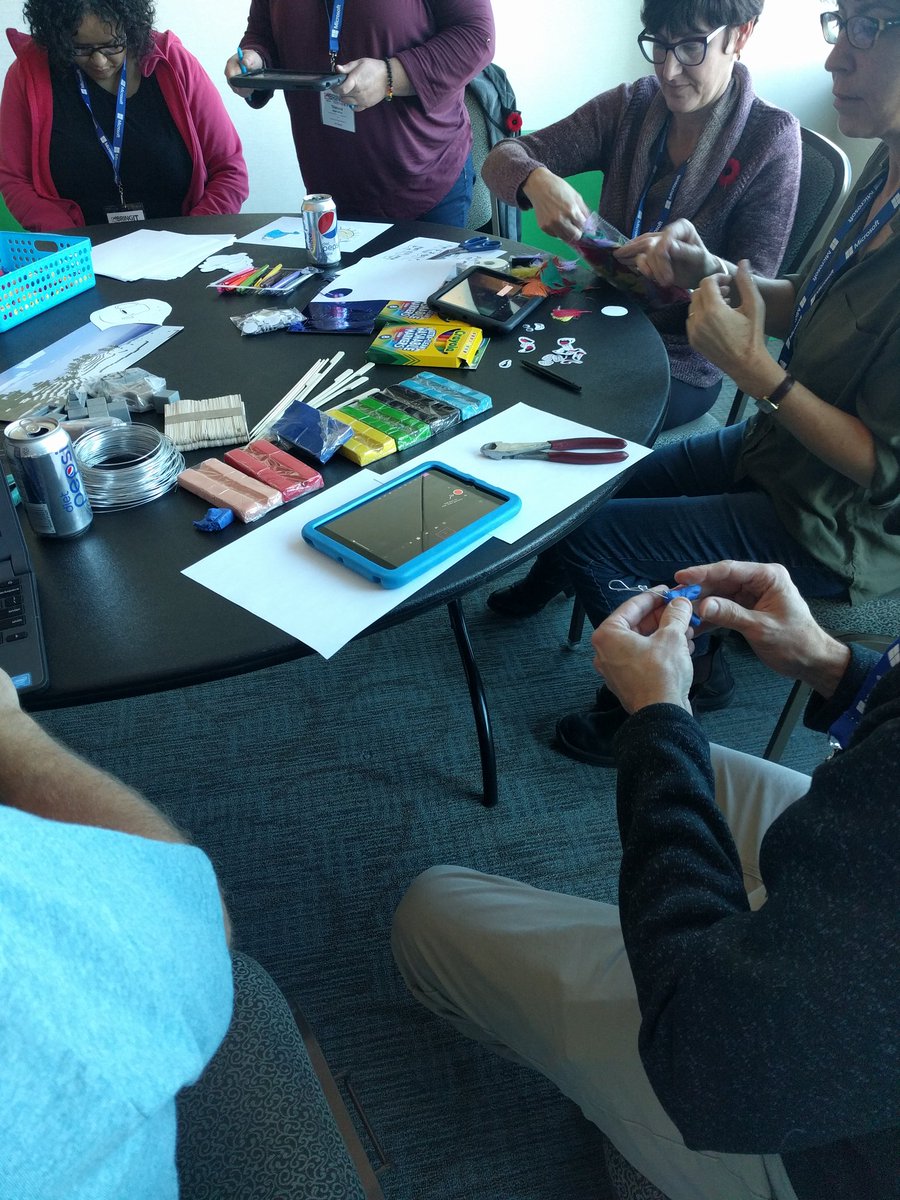 e_finlan90's tweet photo. Question of the day: How do you "stop motion"? BIG shout out to @TriciaDK  and @BringIT2017 for the chance to facilitate, create, and storytell alongside educators! #creationstation #stopmotion #yesthosearewires  #greenscreen  #BIT17 #niagara https://t.co/9OyXlCtTjT