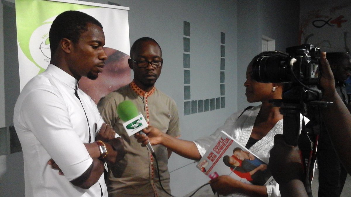 JourJDeals's tweet photo. #SmileCharity press conference... https://t.co/KIL7T5g0Tz