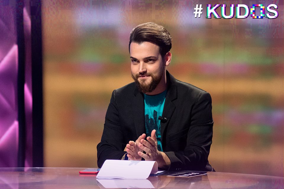 Sto cercando di immaginare cosa accadrà ad #OperazioneMario,  <a href="/Valerio_Scanu/">ValerioScanu</a> la redazione capirà di essere senza speranze? 😜#Kudos <a href="/RaiQuattro/">Rai4</a> <a href="/KudosRai4/">Kudos</a>