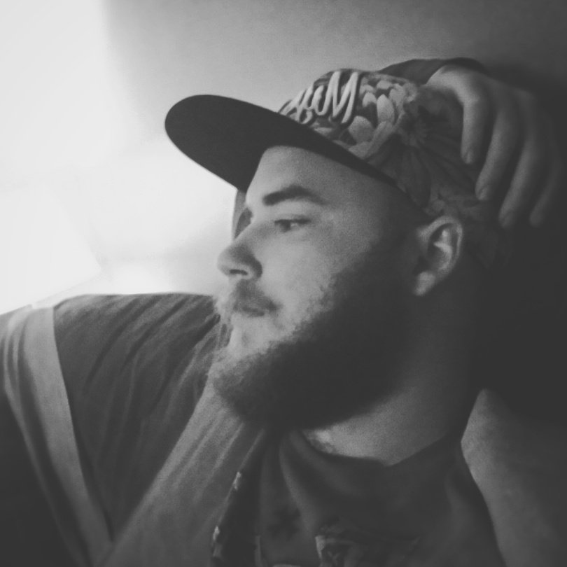 ARMENNOFFICIAL's tweet photo. Planning for some big things in 2018 #nsdblacklabel #neversaydie #blacklabel #buygore #borgore #frshblood #disciple https://t.co/e4wCKF42nu