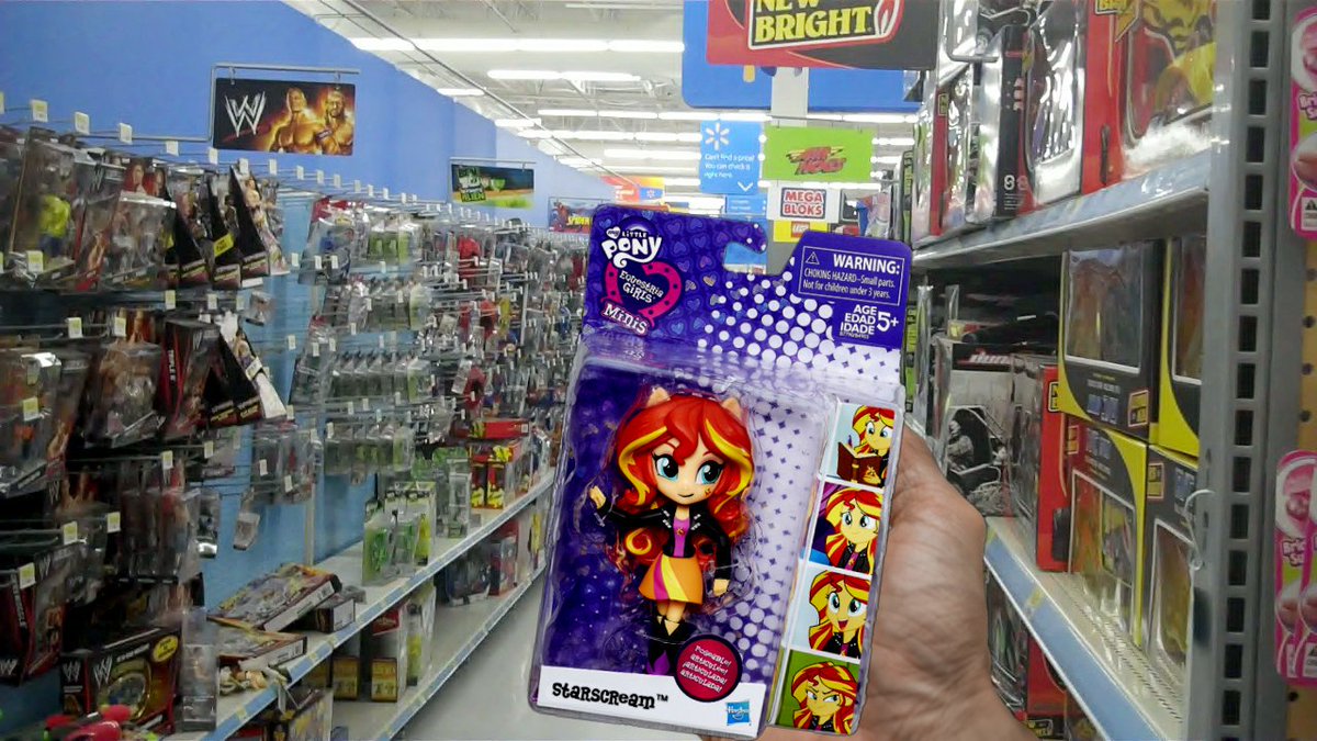 MLP_Lawrence's tweet photo. @RebeccaShoichet @ishiH3Art Today, I got this Sunset Shimmer  figure. But her name is wrong. Is there anything to do about it? Michael Dobson, do you get this? #MLP
#EquestriaGirls https://t.co/vNunXXibyX