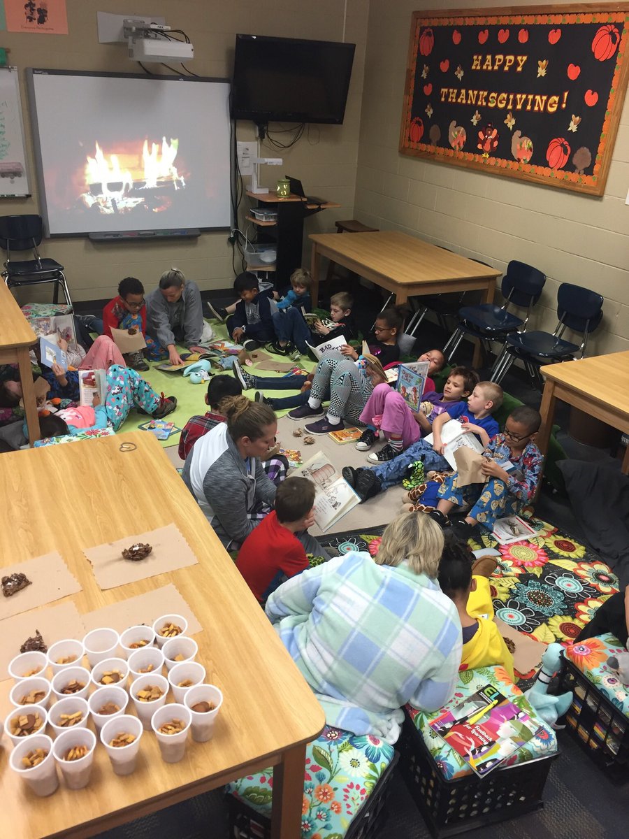The Gators celebrated #NationalYoungReadersWeek with a Read-a-Thon in the library! <a href="/bookitprogram/">The BOOK IT! Program</a>