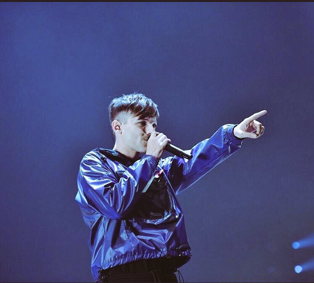 AngelaJiLeon's tweet photo. YOU KILLED ME! Now I am waiting anxiously Miss You, incredible my angel, as always.✨#GoodLuckLouis #LouisAtKey103 https://t.co/EsP4R1N5OC