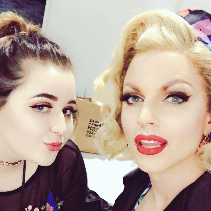 chloezona's tweet photo. #NewProfilePic @courtneyact #dragtech @EventCityUK #manchester #PoppyMCherry ๐ #amazing @holy_trannity https://t.co/UB7UERvSaL