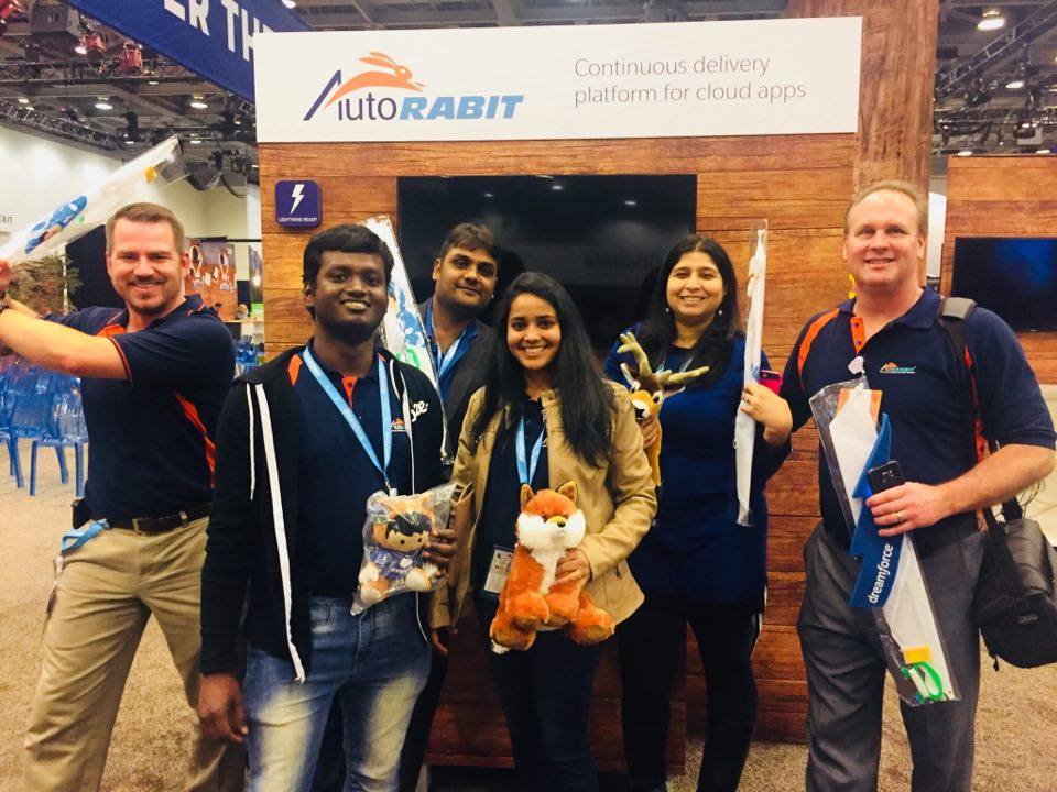 autorabit's tweet photo. Fab fourth &amp; the final day of #DF17 is here! #AutoRABIT seamlessly integrates with an array of ALM tools &amp; #Salesforce DX, enabling developers w/ DX Scratch Orgs based on a user story status #DevForest #booth23 &amp; Customer Success Expo #booth330 / 1943 at #Dreamforce17 c u #df18 https://t.co/RWfLwkurC7