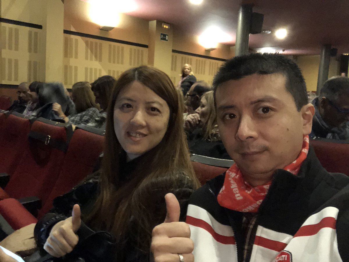 lucducatibcn's tweet photo. #gracies #thanks @JT_Regina @ClubMPC #invitacions #RuthiMerce #separades #comedia #un toque musical muy divertida lo pasaréis bien @lucducati @greenvelvet25 (en catala)👍👏🎭 https://t.co/CQuPLzUEwy