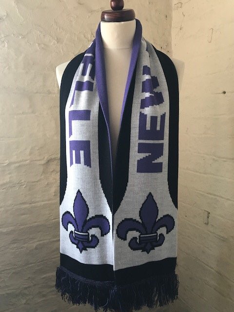 Brother_Jav's tweet photo. Double sided new ro scarves?! WHAT?!?! 20 dollars each! Support the soccer team and stay warm! Made by champions for champions. @NRHS_SC https://t.co/AeoLWeszqf