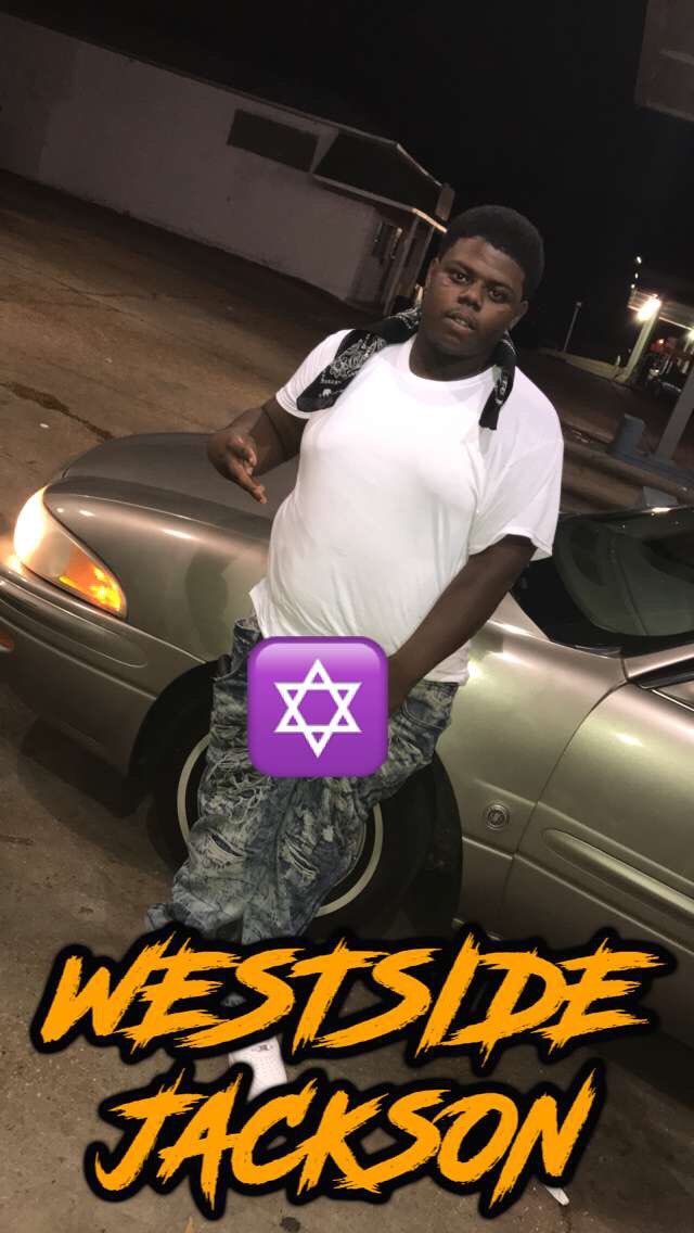 datboyloud tweet picture