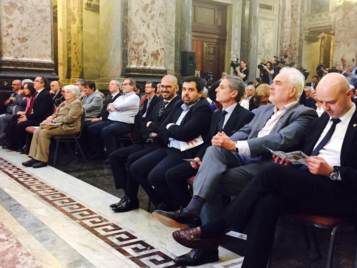 INIA_UY's tweet photo. #ahora @INIA_UY es parte de #TransformaUruguay Presidente de INIA Dr. José Repetto participa en lanzamiento del 1er Plan Nac. de Transformación Productiva y Competitividad #AgendaDeGobierno https://t.co/TGnh3rFqNy