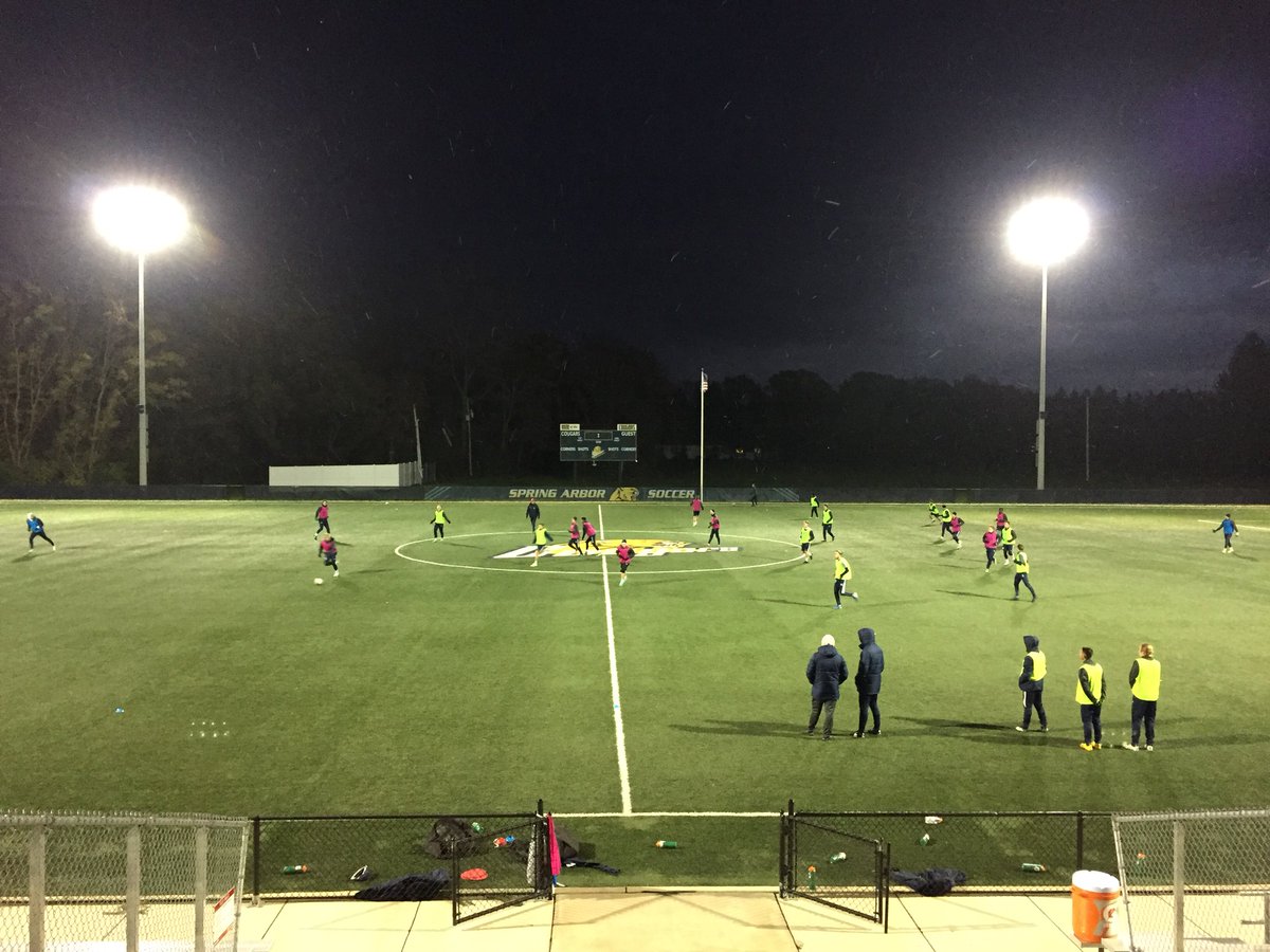 SAUCougarsMSOC's tweet photo. Just another November training session in Michigan... ❄️ https://t.co/EUIGLTClnE