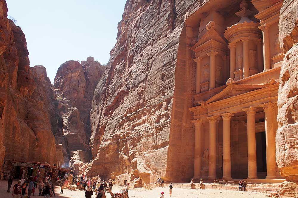 Elizabeth Willoughby tweet media