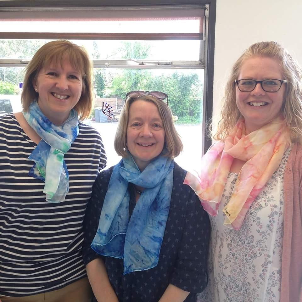 Spaces left for THIS SATURDAY's workshop at <a href="/Katie_Makes/">Katie Makes</a>... book your slot here and don't miss out!

nicoladaviscrafts.co.uk/store/p23/Silk…