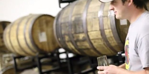 BeerDiariesTV's tweet photo. Check out these tips to protect your #barrelaged beer during the brewing & aging process. https://t.co/Wkj079R2CI #craftbeer #barrelprogram https://t.co/WUlkK06XPe