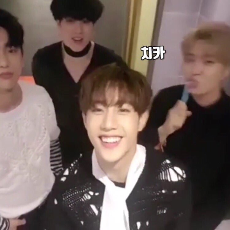 lowqualitytuan's tweet photo. https://t.co/taI3s6mINK