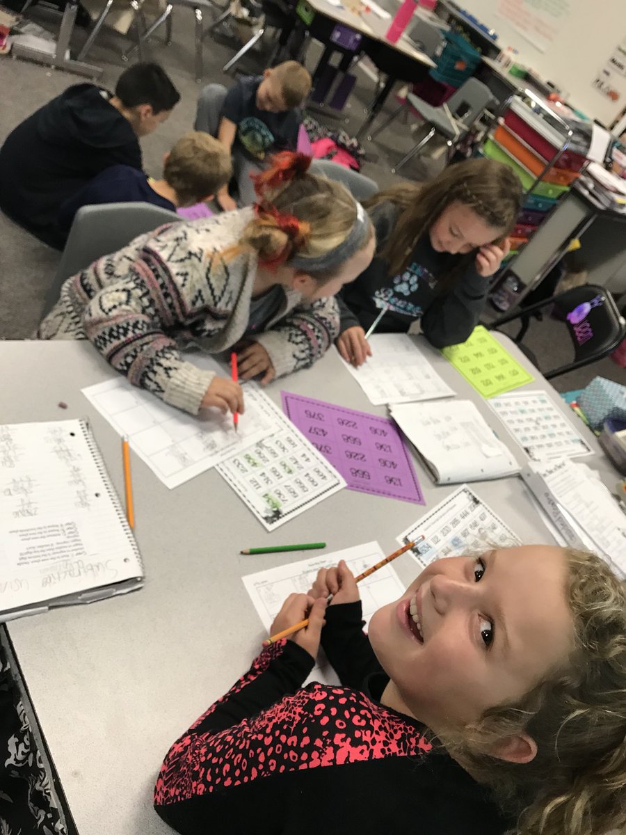 mrsCooperWHE's tweet photo. Practicing 3 digit subtraction with regrouping! #ChooseYourStrategy #SelfCheck #mbebears @HumbleISD_MBE @HumbleElemMath https://t.co/rc0c4ruapk