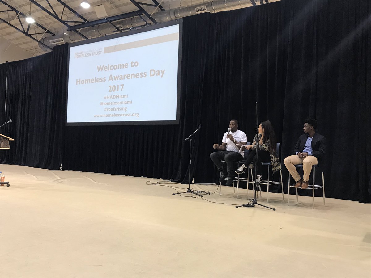 HomelessMiami's tweet photo. #HAD2017 Rally was a huge success! Thank you to all the schools, @KimmyB973, @djhercules15 & our speakers Anthony and Price for coming out! https://t.co/IhTQemVXUg
