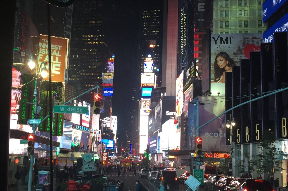 creo_sv's tweet photo. Estos 6 días en Nueva York sirvieron para recargar baterías y seguir luchando por la libertad. Agradecemos a @AtlasNetwork por la invitación y por todas sus atenciones a lo largo del Think Tank Leadership Training y el Liberty Forum & Freedom Dinner. ¡Gracias! #LFFD17 https://t.co/m5jnwxmJh5