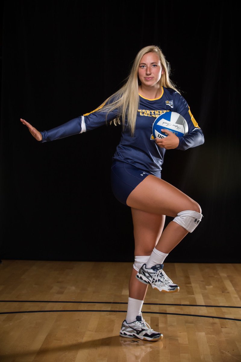 Lexi_Rogers's tweet photo. Happy senior night to my best friend😇they grow up so fast😭😭 https://t.co/m2rgeFrgyW