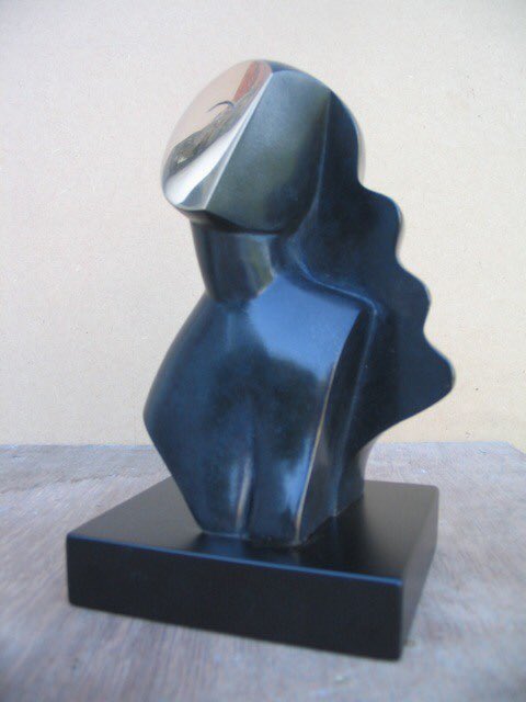 'Dark Secret' John Huggins HFRBS HFRWA. This beautiful bronze sculpture will be at the Edinburgh Art Fair 17-19 November. <a href="/edinburghart/">Edinburghart</a>