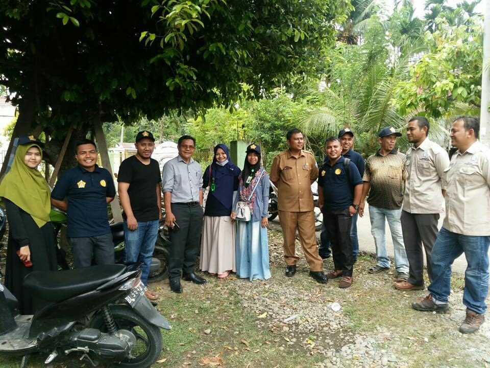 fkp2indonesia's tweet photo. Brikan yg trbaik utk petani, giat distribusi pupuk organik premajaan tnaman kakao di Kab.Pidie Jaya-Aceh #perkebunanjaya #tkpplpaceh #fkp2i https://t.co/YLcbj8XY6B