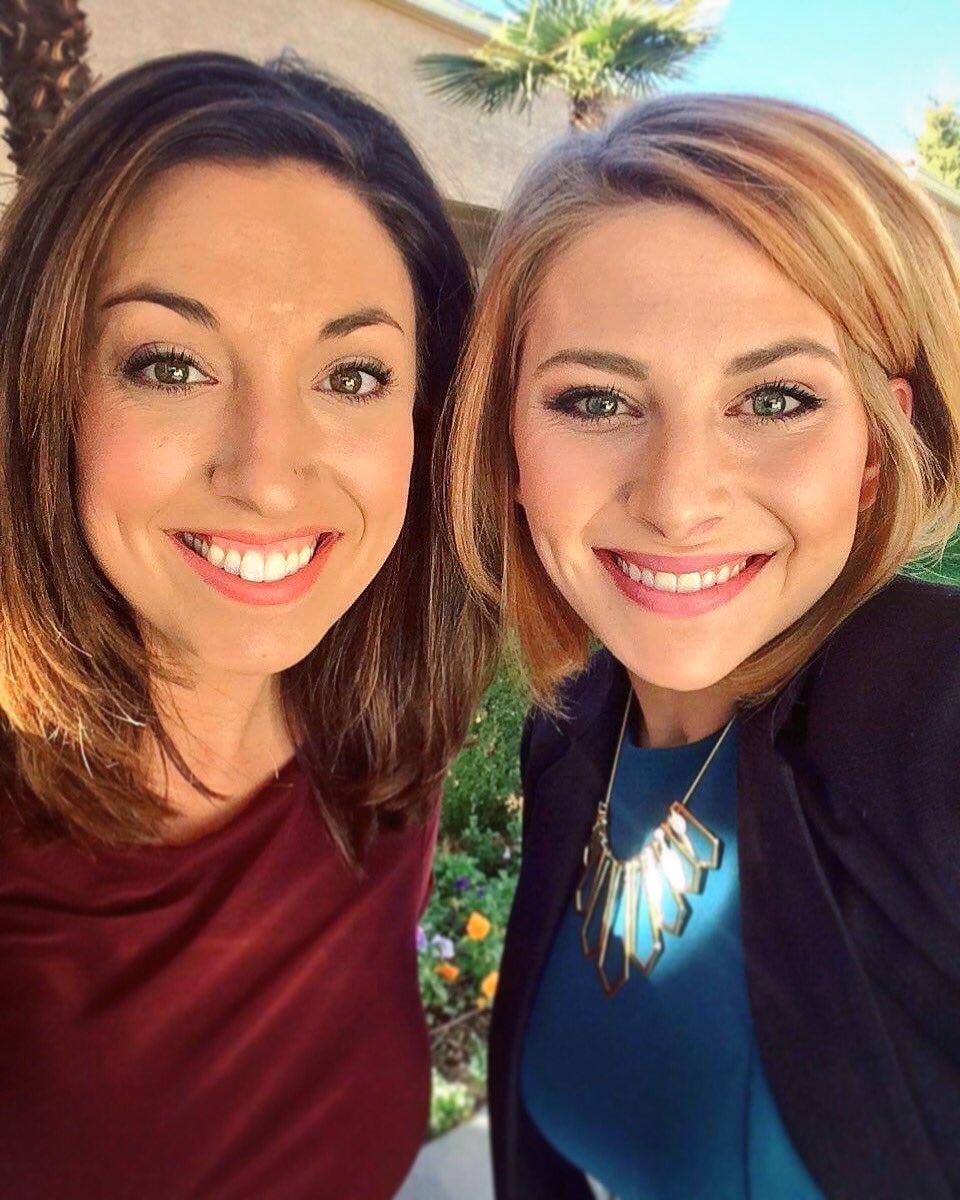 OliviaDeGennaro's tweet photo. #tbt to one year ago when Madison Corney and I flew down to #LasVegas to cover the election!
Can you believe it’s already been a year since #Decision2016!?!
🇺🇸🇺🇸🇺🇸
#throwbackthursday #newsies #reporterlife https://t.co/tFZuYVGBSb