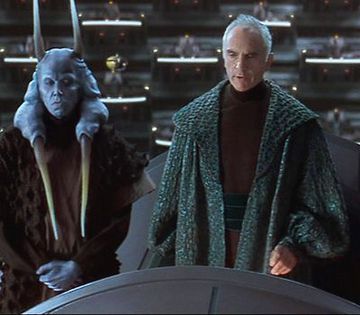 KnightsofRhen's tweet photo. Disney gives huge vote of confidence to @rianjohnson with new trilogy. Reaction quote from Finis Valorum?!

@StarWarsMinute #StarWars #TheLastJedi https://t.co/zwIVgMW2uc