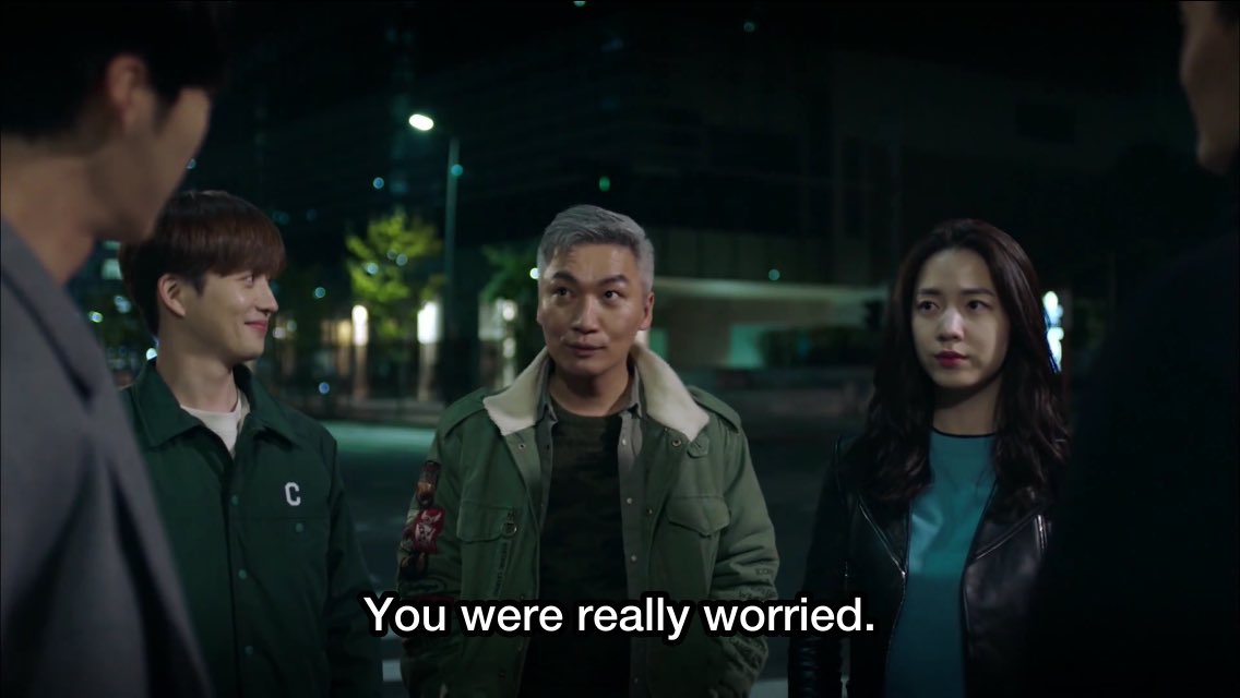 DOOlXYsVAAAQUnm.jpg:large