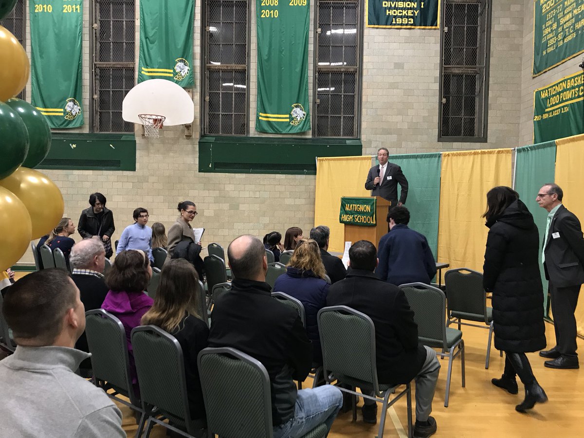 MatignonHS's tweet photo. #MHSOpenHouse has begun! Be sure to stop by all the student group tables, try the food, and ask students questions! #applytomatignon #classof2022 https://t.co/SosRDK78is