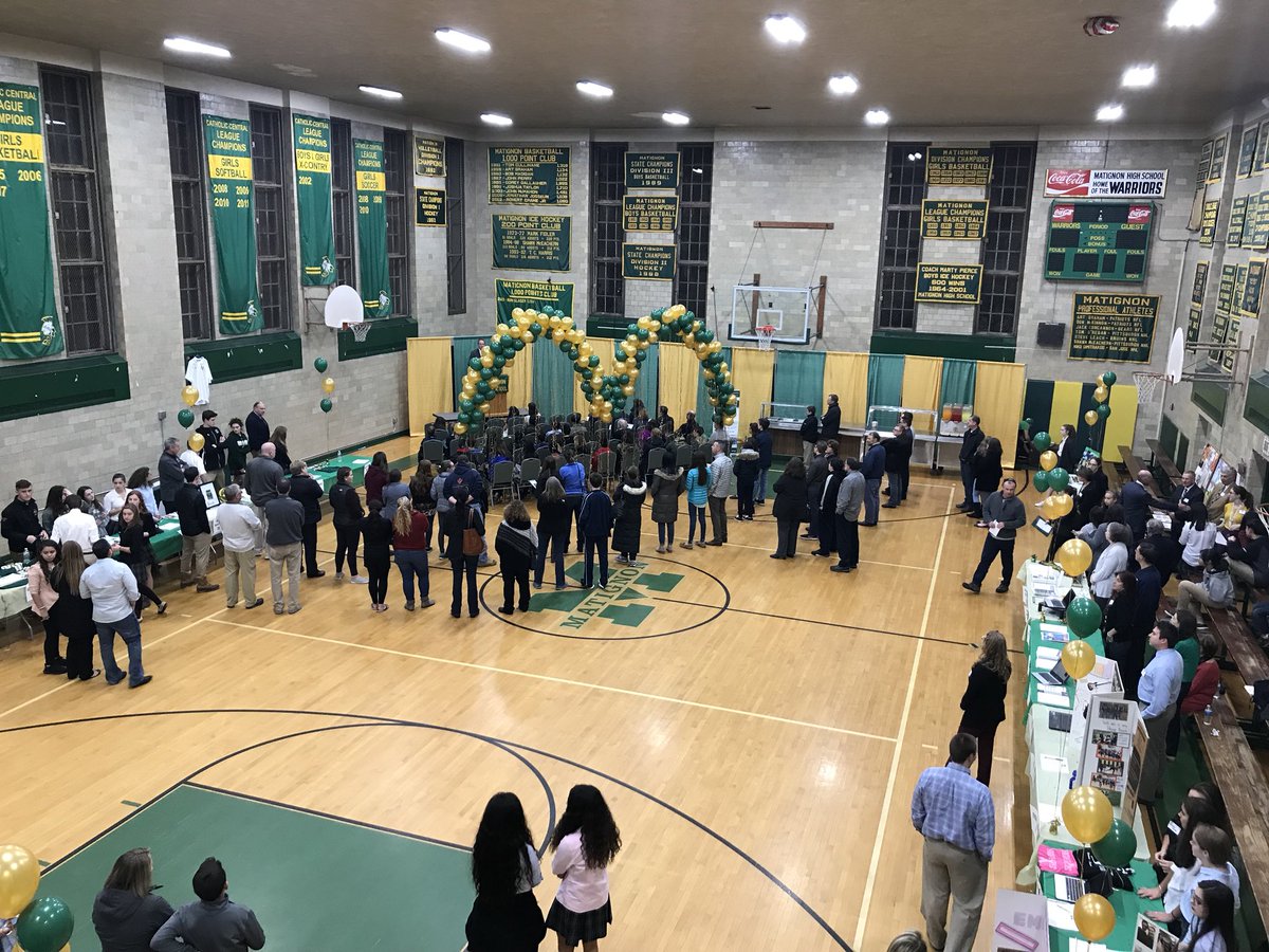 MatignonHS's tweet photo. #MHSOpenHouse has begun! Be sure to stop by all the student group tables, try the food, and ask students questions! #applytomatignon #classof2022 https://t.co/SosRDK78is