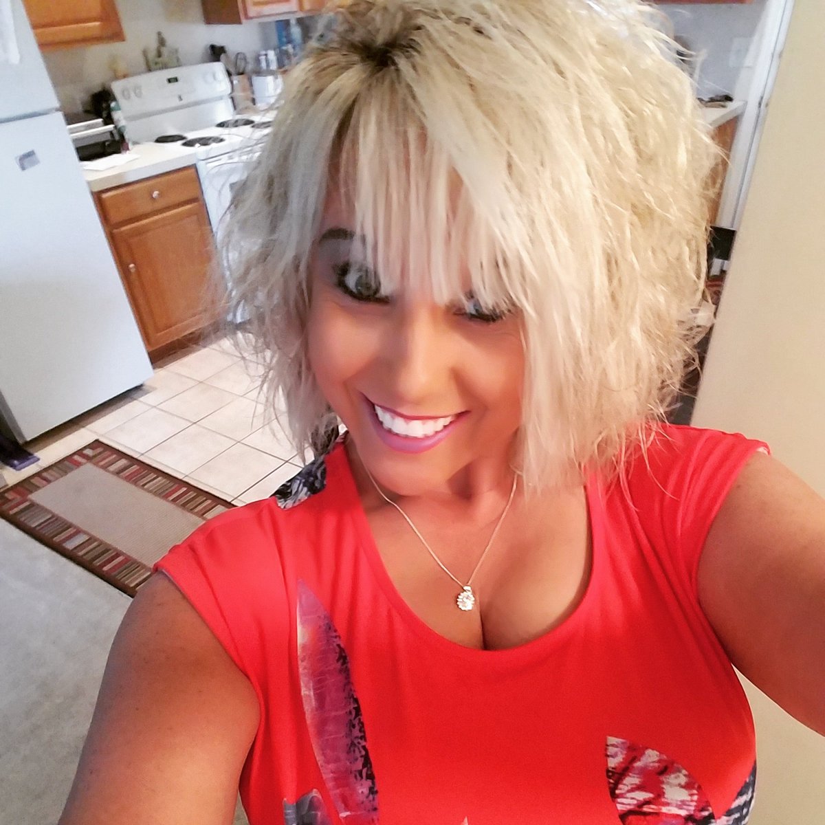 sisjonesing's tweet photo. #NewProfilePic https://t.co/cV8sgz1ZB0