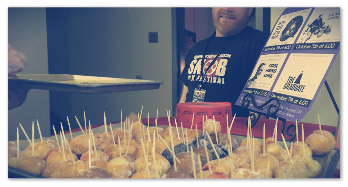 danten66's tweet photo. The Hours de Vours at #snobff are Fancy! Thanks guys! https://t.co/LNWbJPibuC
