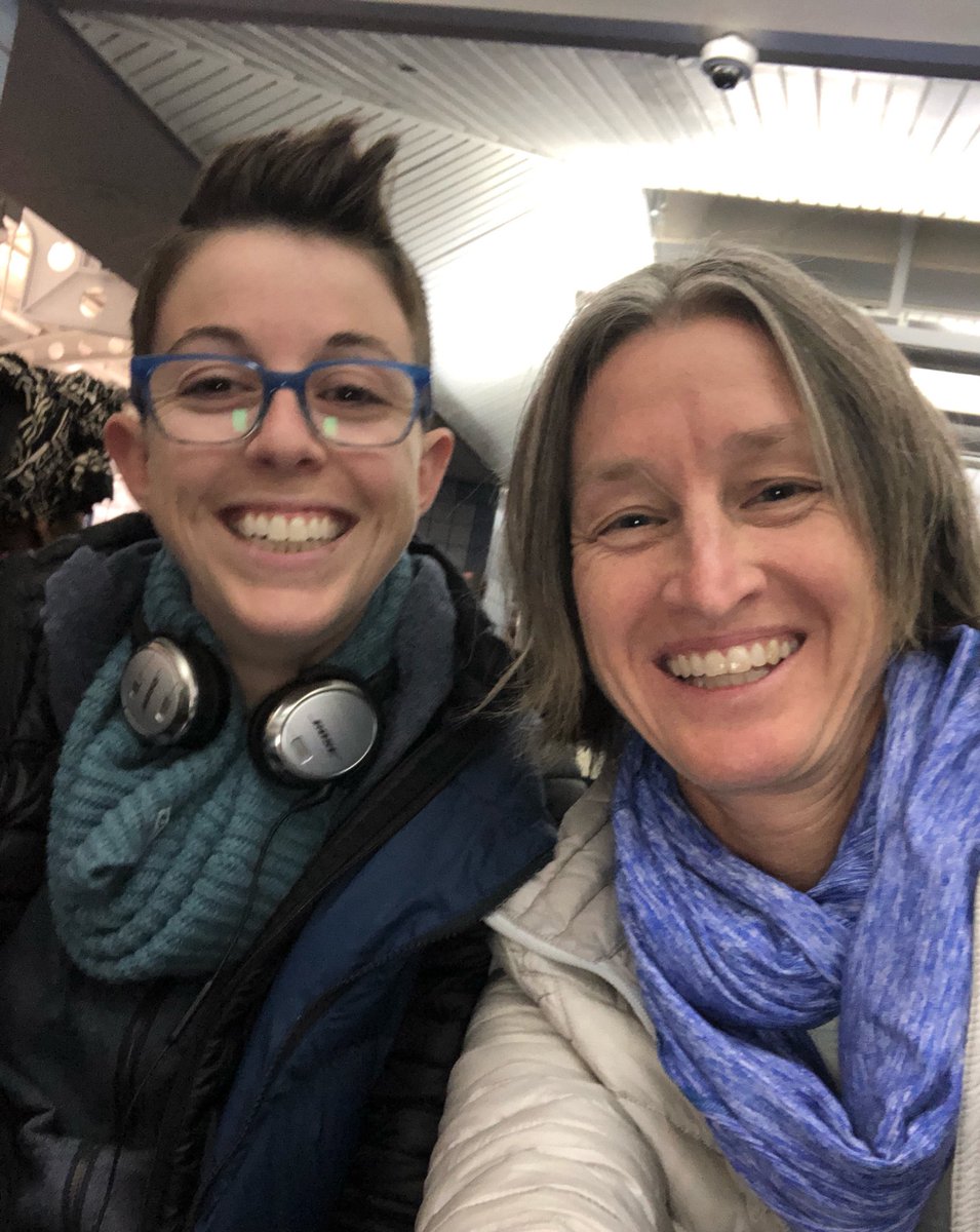 drlesko's tweet photo. Airport life /scarf life with this sprocket. #bestglasses SEA->ORD->RIC #FlyVA https://t.co/7yBu2GBtDK
