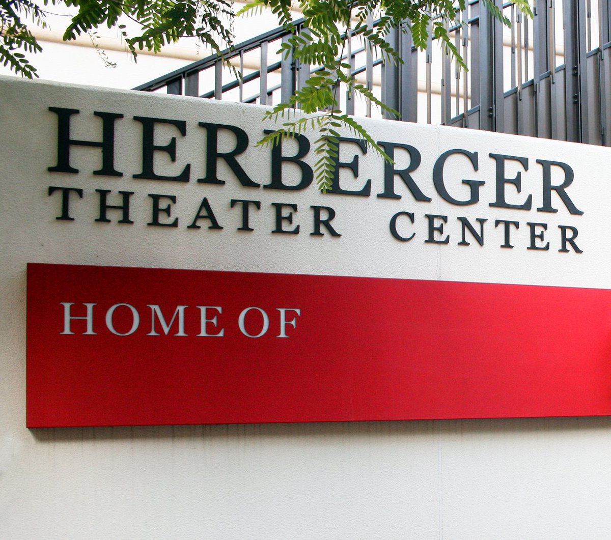 herbergertheatr tweet picture