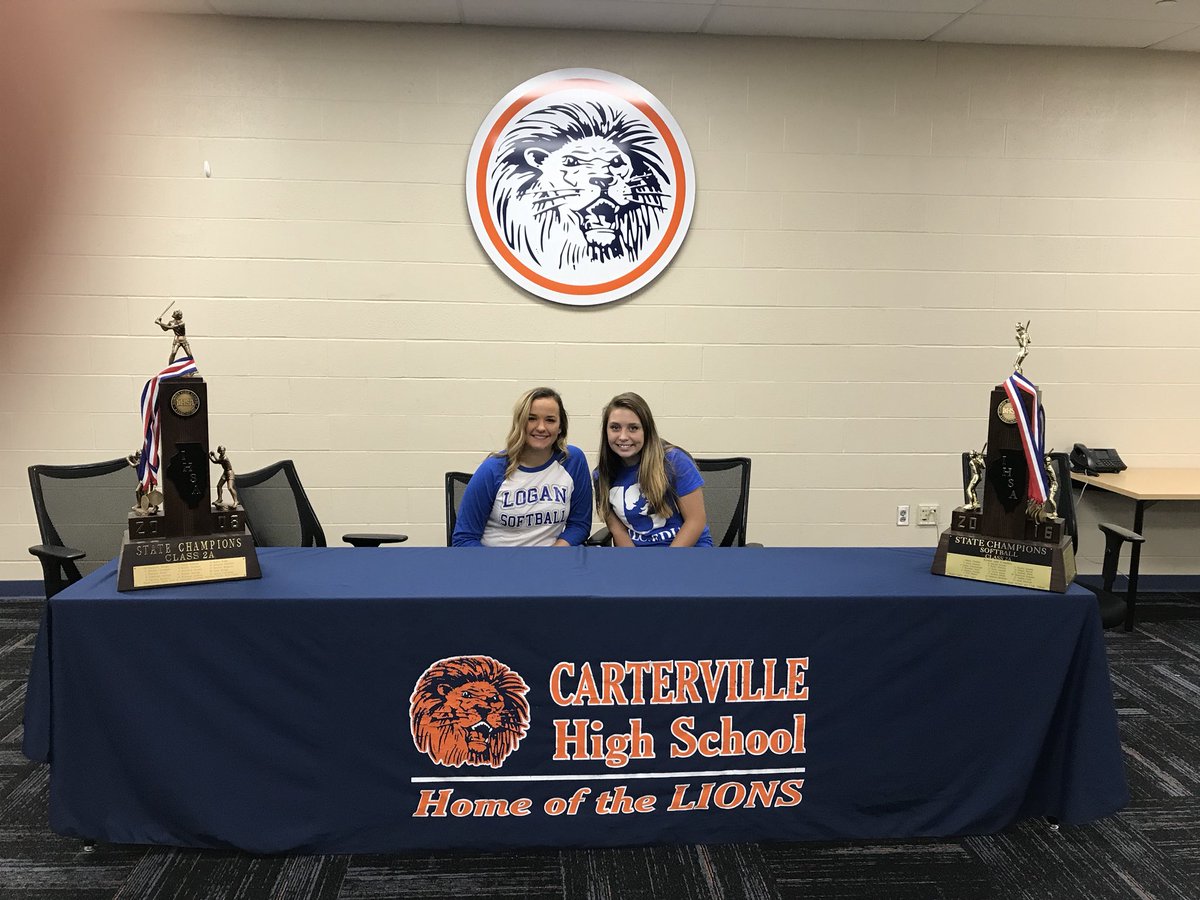 capie7_will's tweet photo. Very proud of @hannaSchu2 and @sballmojo1312 ! Their selfless  dedication to the team and the sport has turned their dreams into a reality! @jalc_softball is getting 2 great ones! https://t.co/aKprrRN6JJ