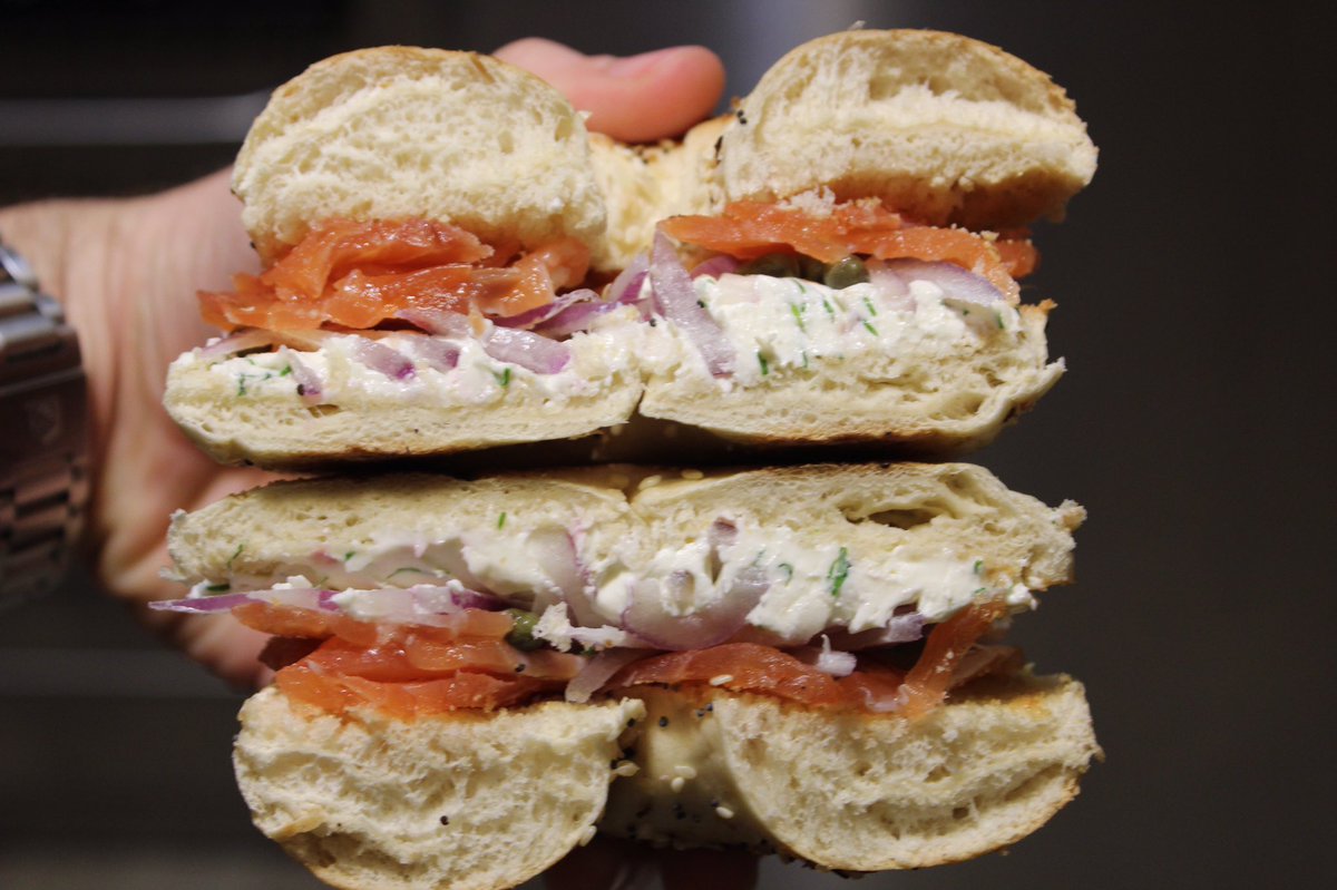 Pop, #lox and drop it! New post on the website now! #food #blog theculinaryanalyst.com/2017/11/04/pop…