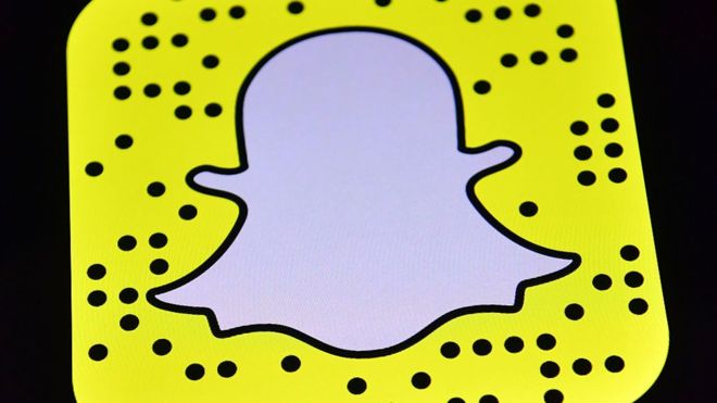 dyemarketing's tweet photo. ¿Podrá #snapchat salvarse de las amenazas de Facebook e Instagram?
 https://t.co/6xATJE9UWD vía @bbcmundo https://t.co/l8kBVkHXyr